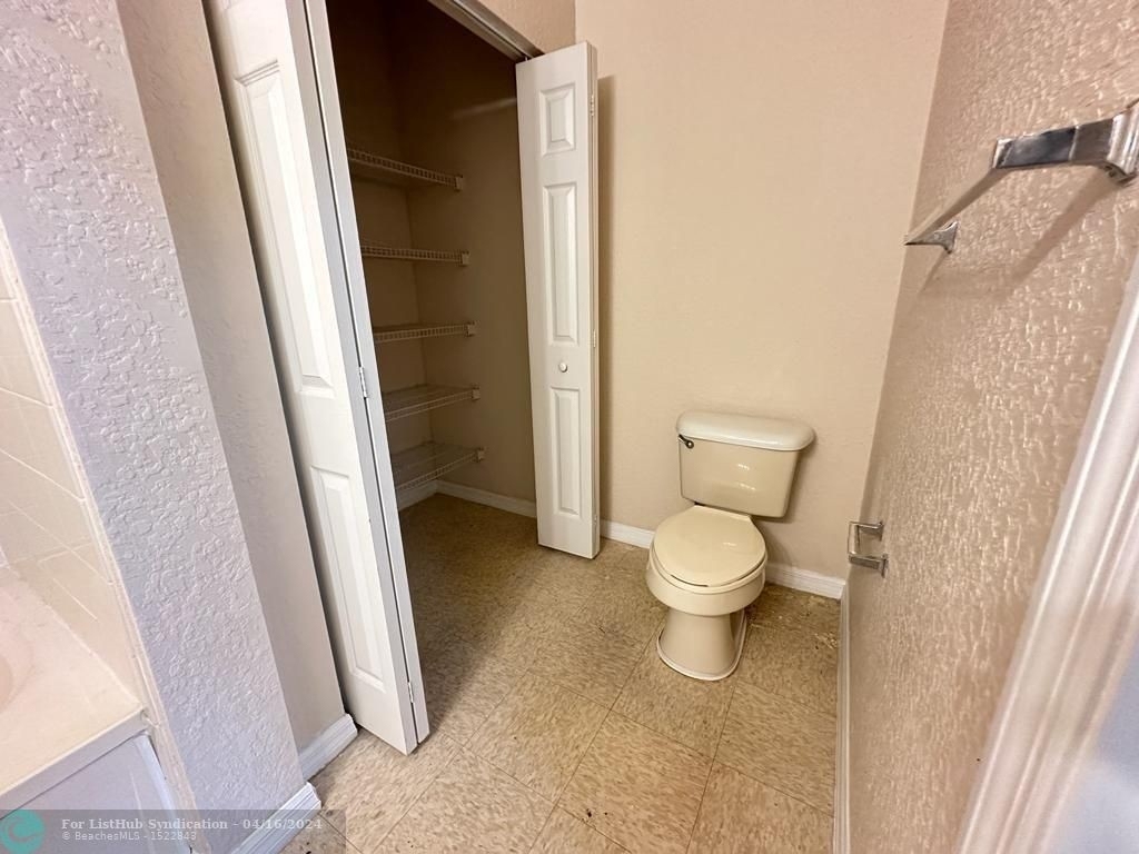 1805 Belmont Ln - Photo 9