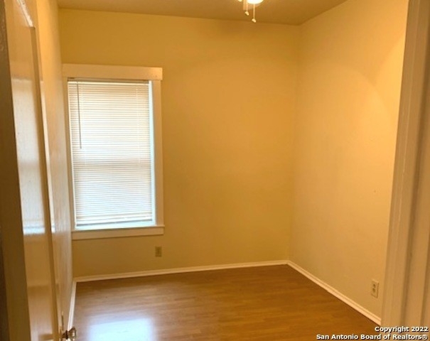 400 W Lynwood Ave - Photo 3