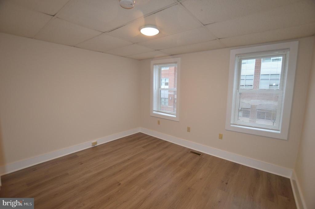 152 South St - Photo 8