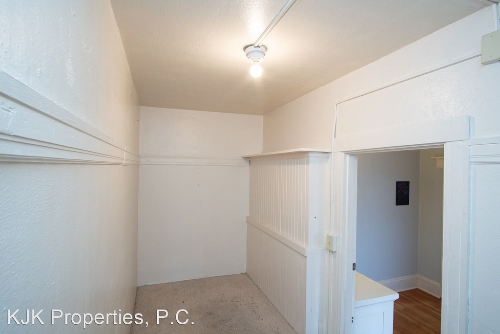 2109 Nw Irving Street #407 - Photo 13