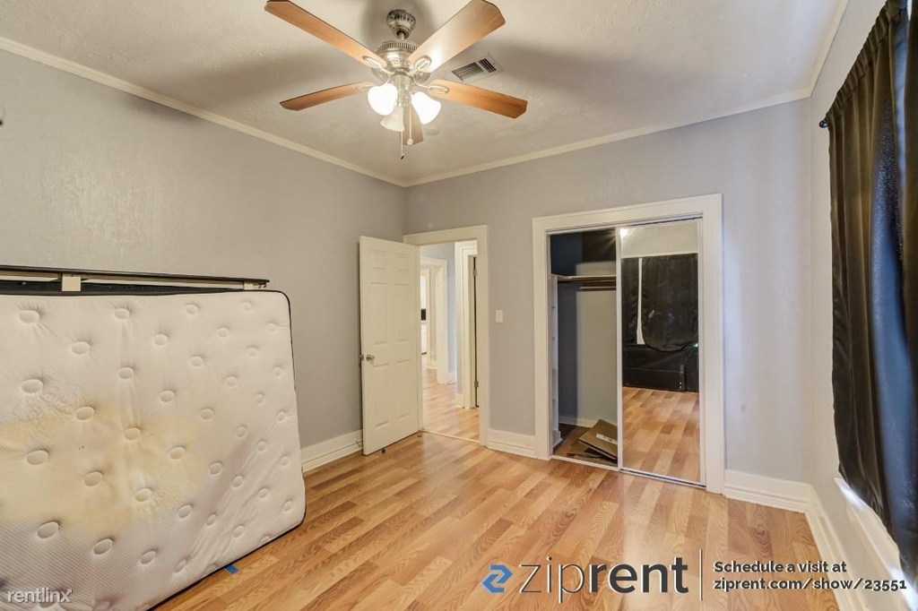 4090 Woodlawn Street - Photo 11