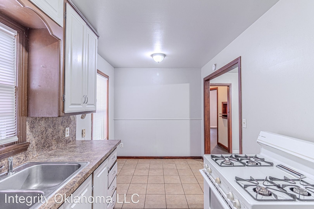 6901 Nw 57th - Photo 54