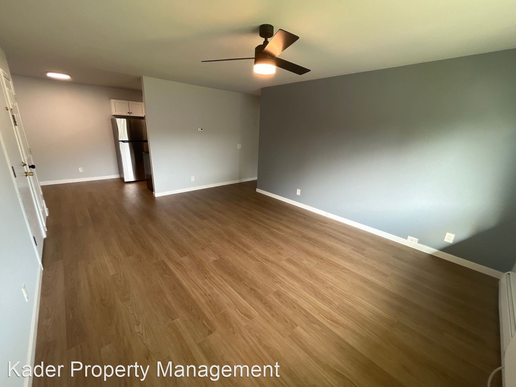 7440 Century Ave. - Photo 2