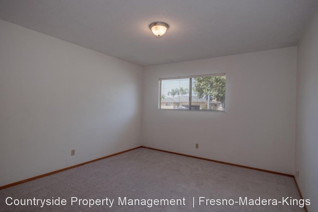 1507 E. Sample Avenue - Photo 6