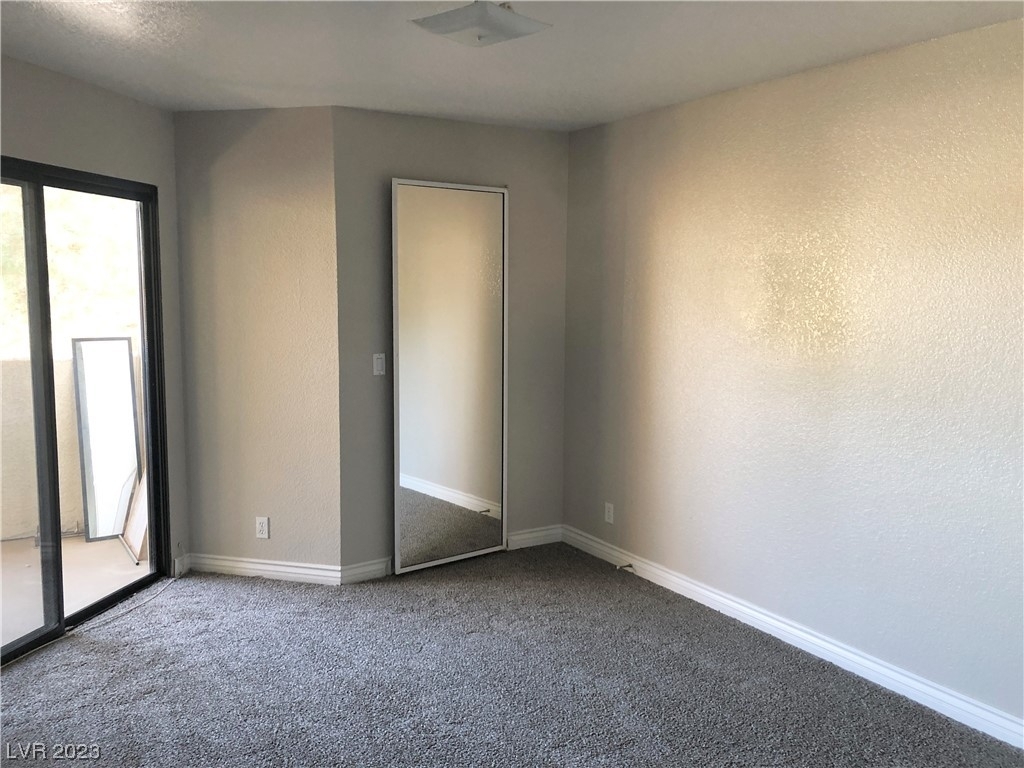 8455 W Sahara Avenue - Photo 17