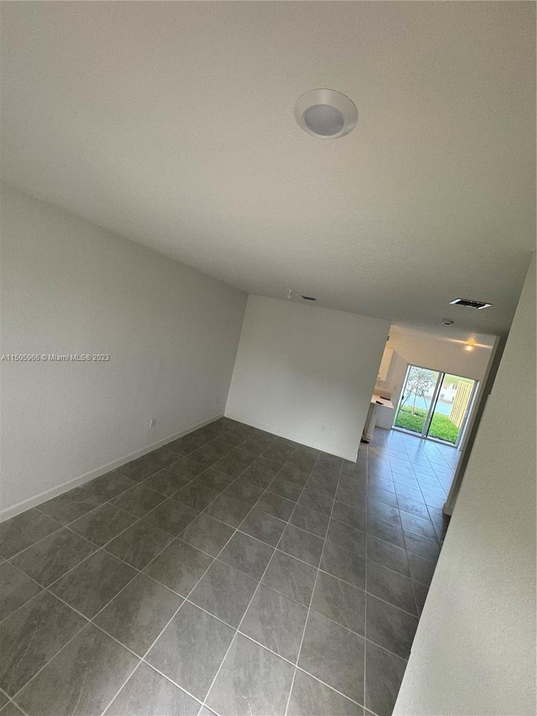 12880 Nw 22nd Pl - Photo 16