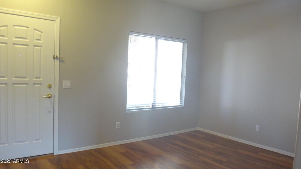 30010 N Royal Oak Way - Photo 6