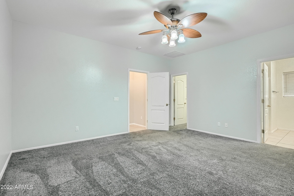 662 E Anastasia Street - Photo 6