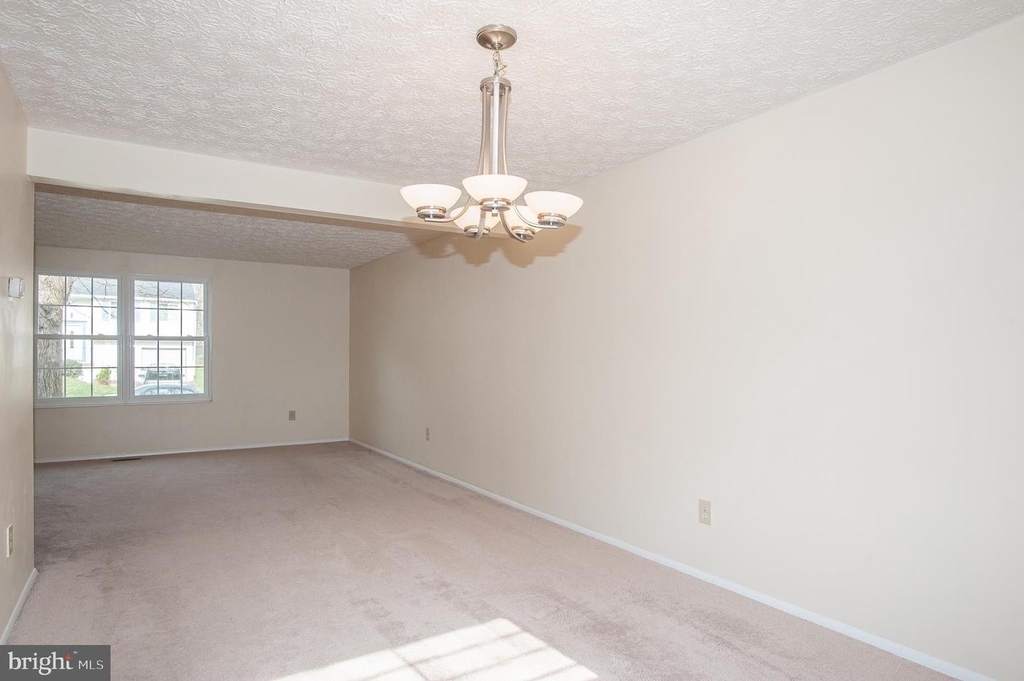 8483 Magic Tree Ct - Photo 6