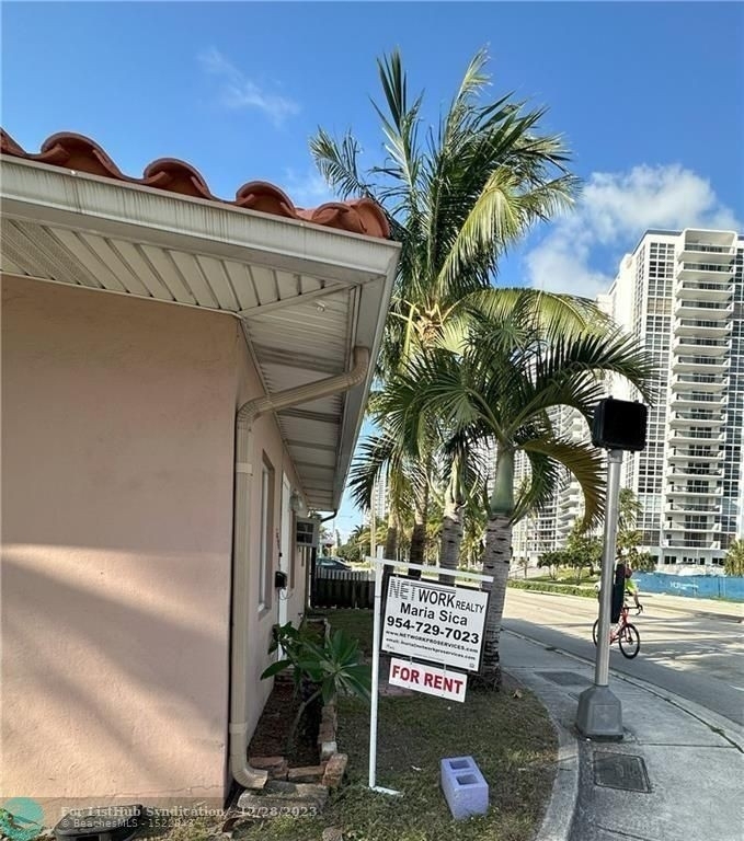 2928 N Ocean Blvd - Photo 11