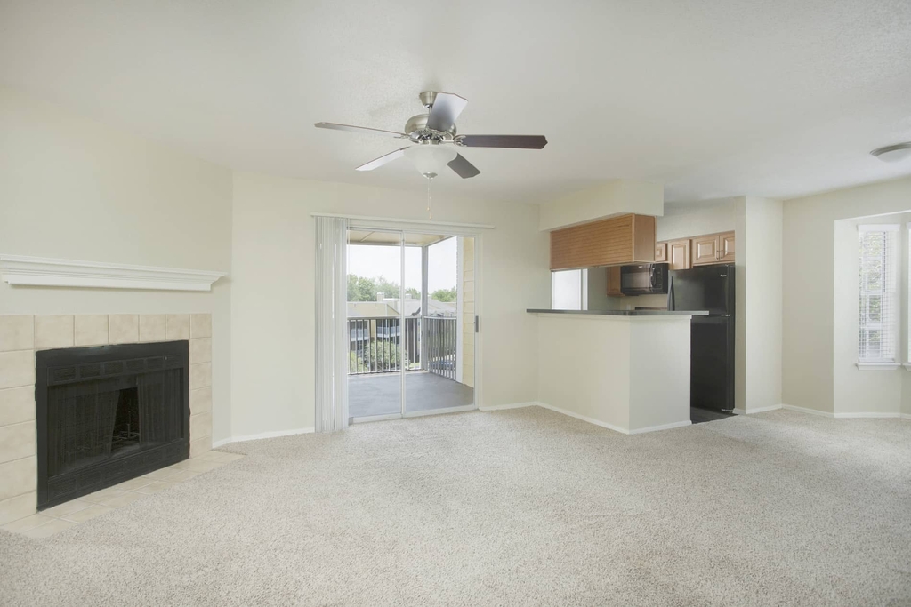 595 Lotus Landing Boulevard - Photo 12