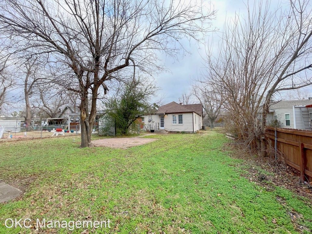 4605 N. Hammond Ave - Photo 24