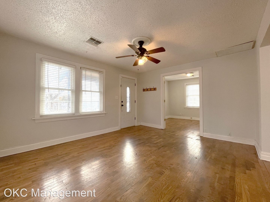 4605 N. Hammond Ave - Photo 6