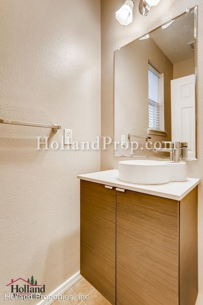 20674 Sw Marimar St. - Photo 12