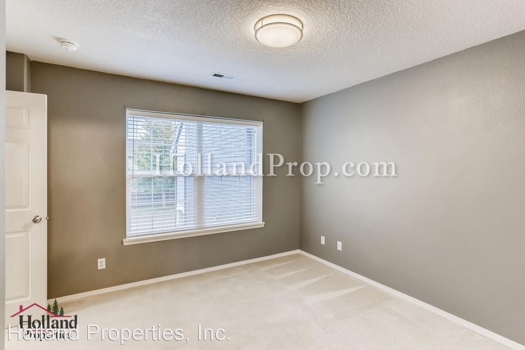 20674 Sw Marimar St. - Photo 19