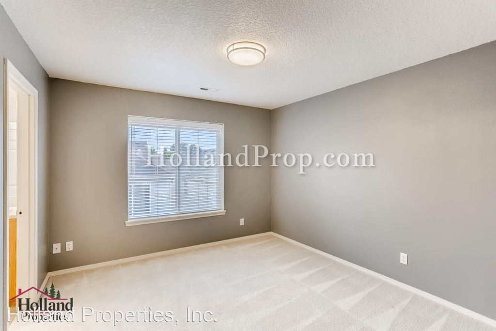 20674 Sw Marimar St. - Photo 20