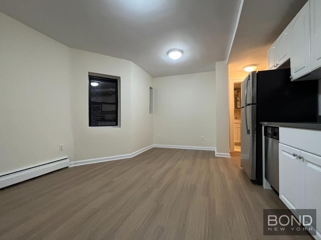 150 East 84th Street - Photo 2