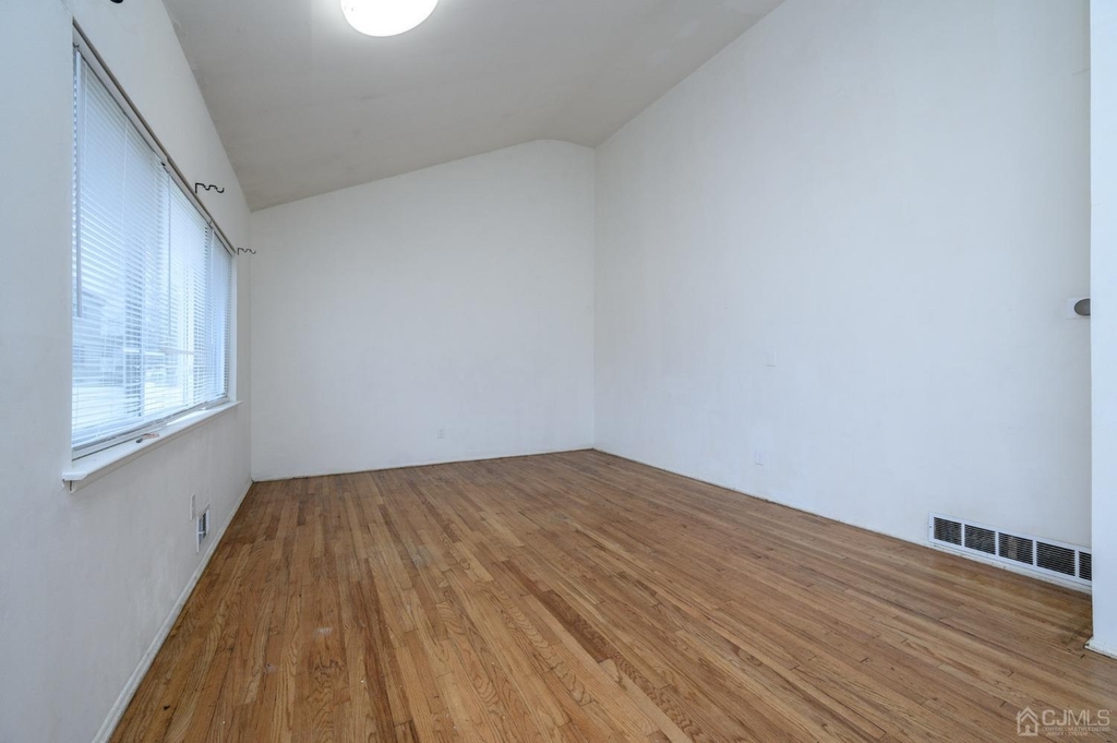 186 Central Avenue - Photo 14