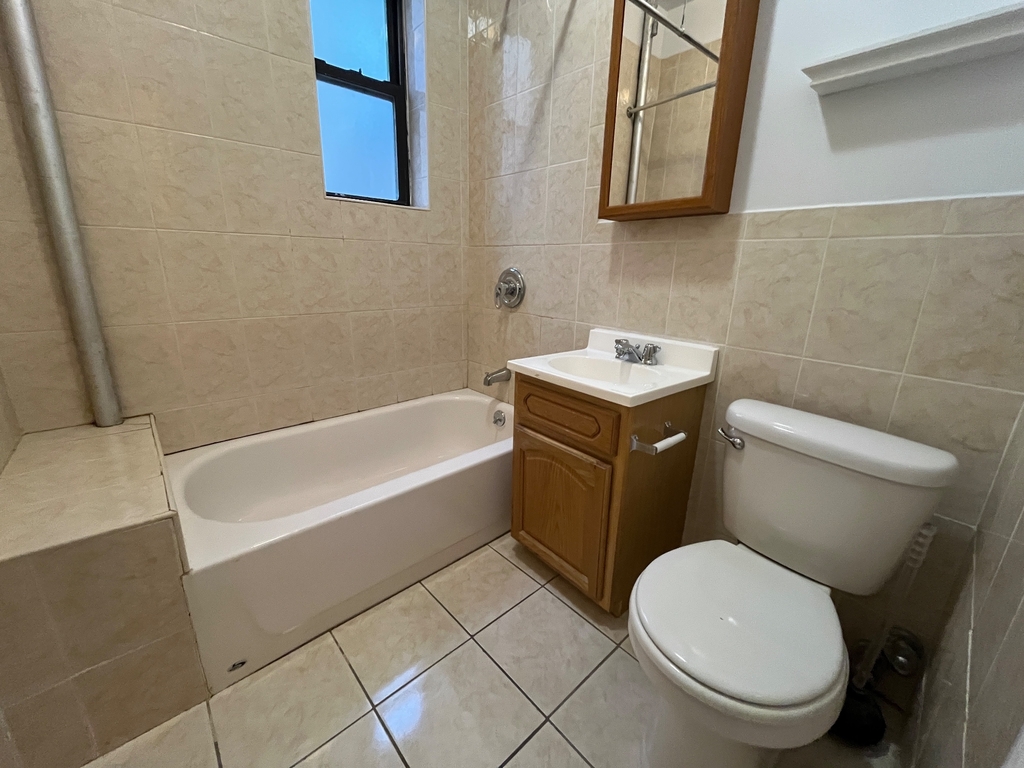 656 West 171st Street - Photo 8