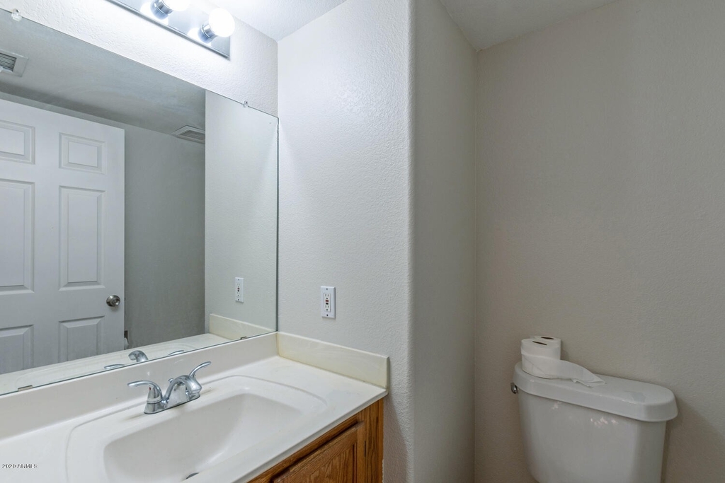 13170 N 90th Place - Photo 20