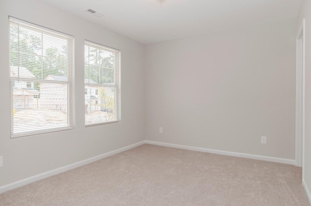 204 Suhani Lane - Photo 3