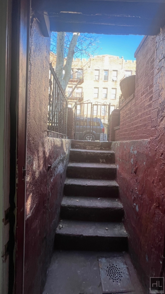 74 East 95 Street - Photo 12