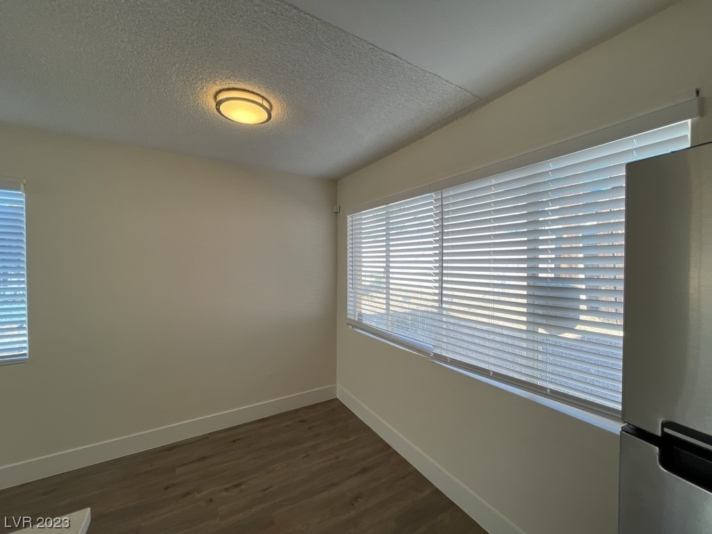 1304 Rexford Place - Photo 11