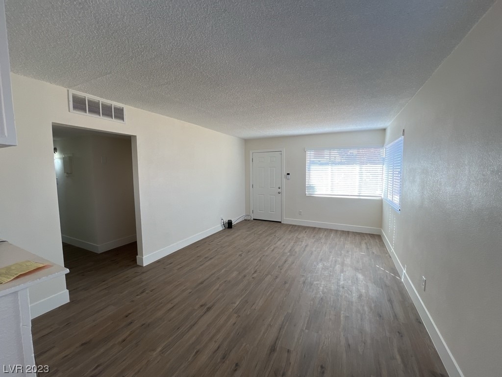 1304 Rexford Place - Photo 6