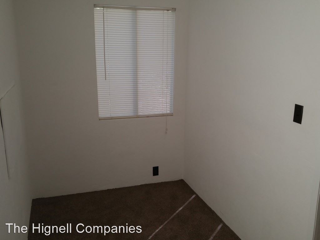 4036 Fort Peck St. - Photo 8