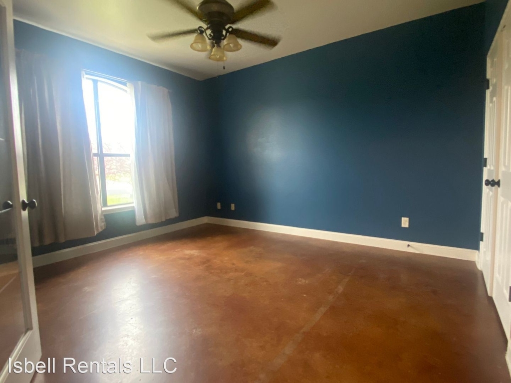 5704 Turquoise Drive - Photo 1