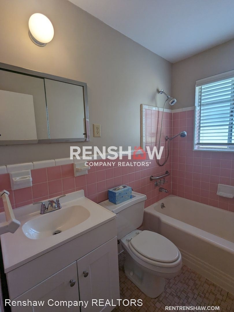 4972 Edenshire Ave - Photo 21