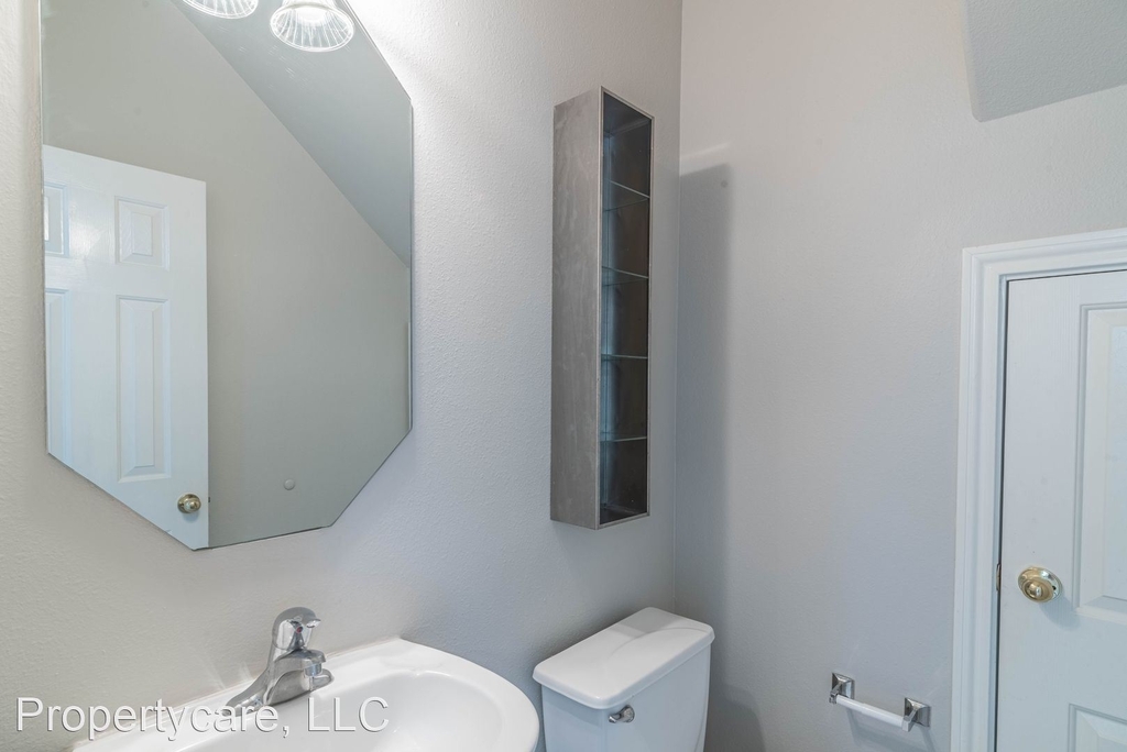 5707 Vinemont Ln. - Photo 5