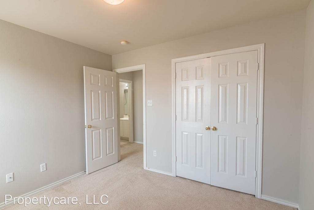 5707 Vinemont Ln. - Photo 10