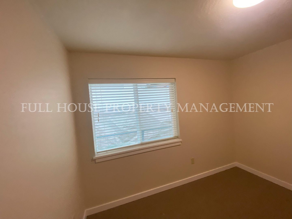 380 Hope Loop. - Photo 16