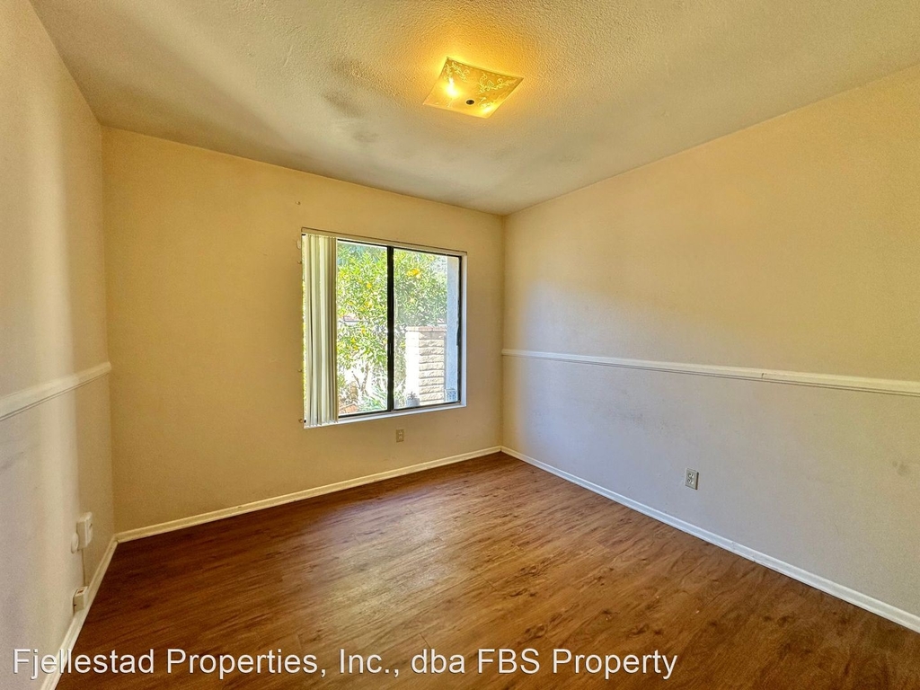 14645 Wye Street - Photo 10