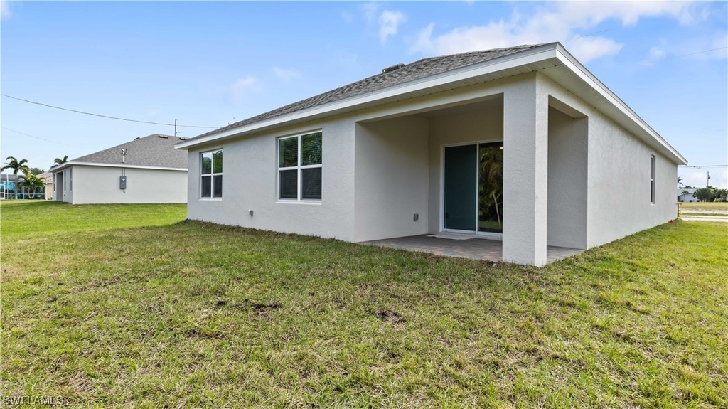 1907 Cape Coral Parkway W - Photo 28