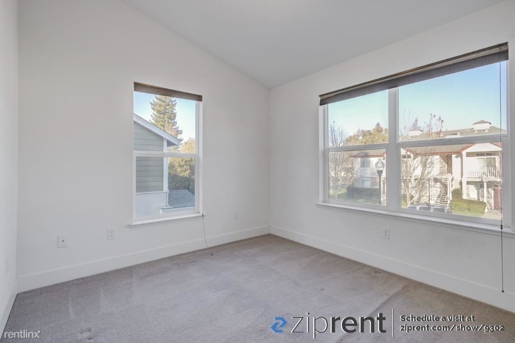 969 Prospect Avenue - Photo 3