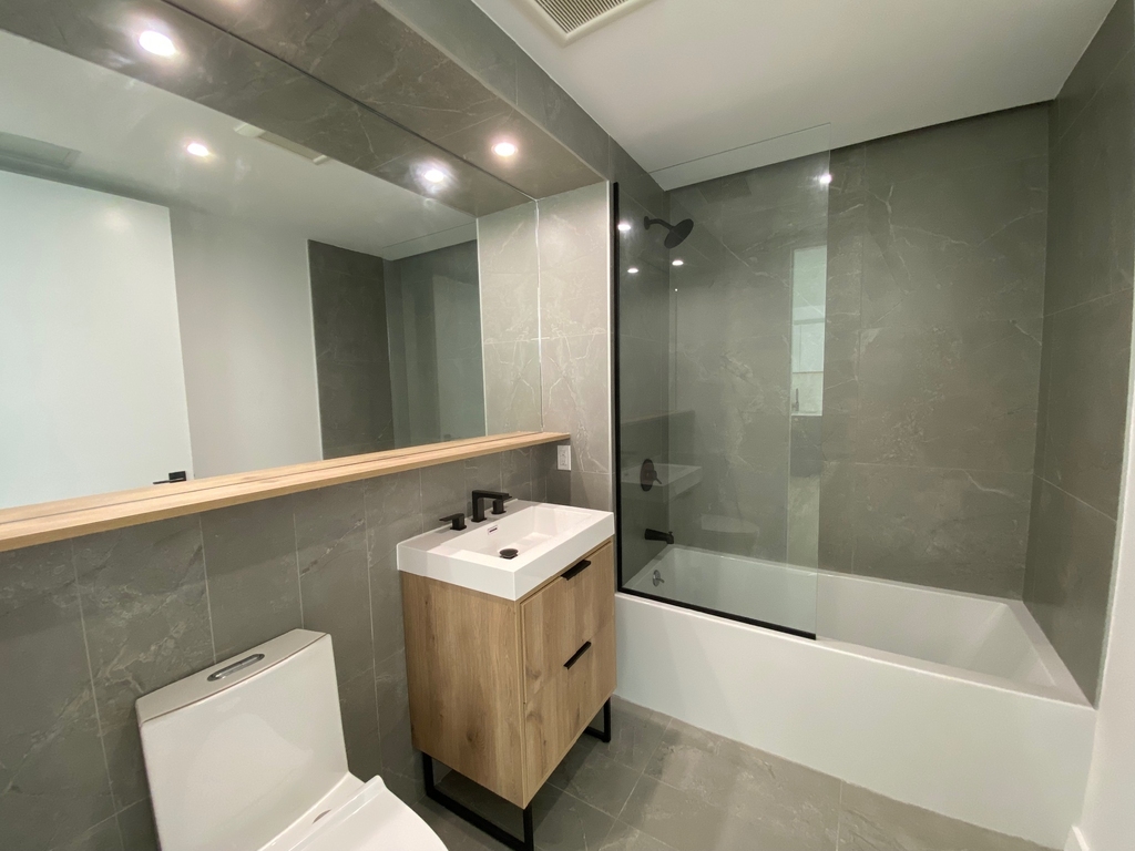 654 Madison Street - Photo 11