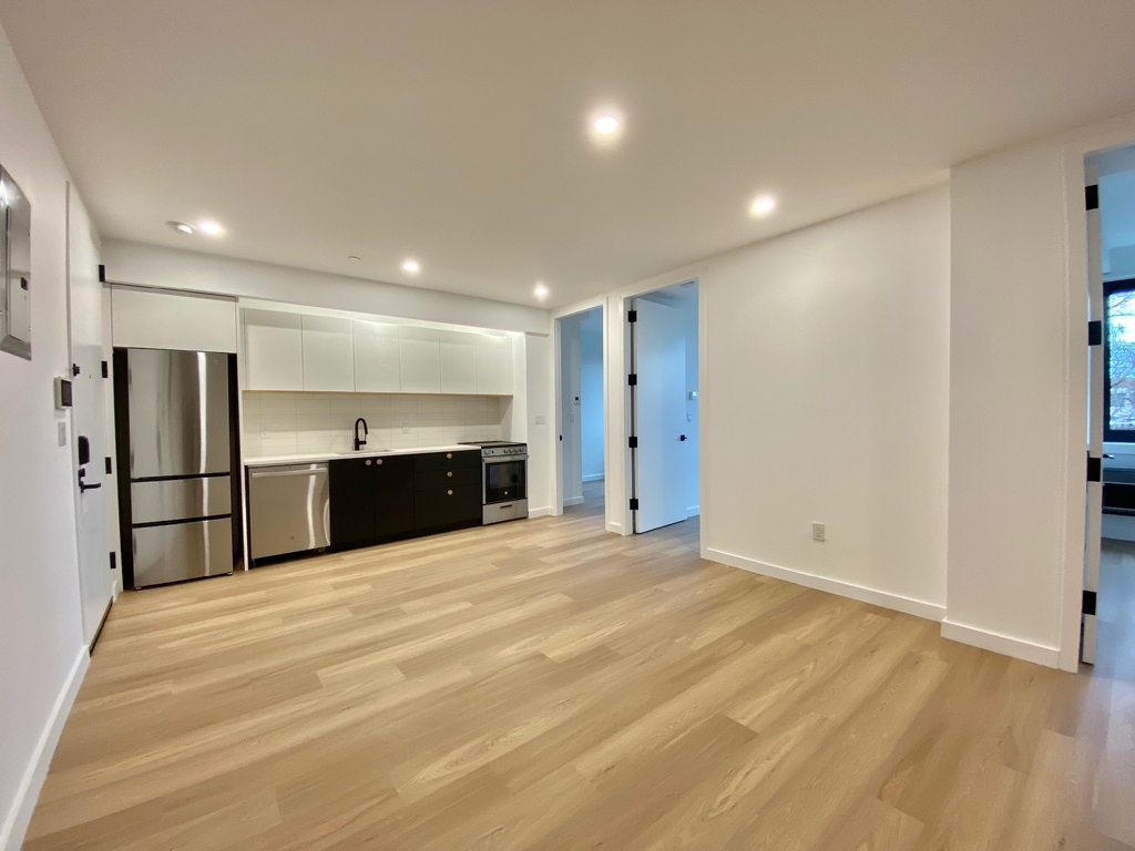 654 Madison Street - Photo 17