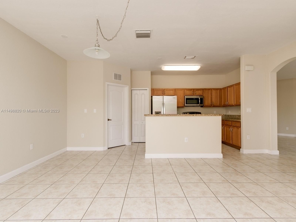 8620 Nw 111th Ct - Photo 19