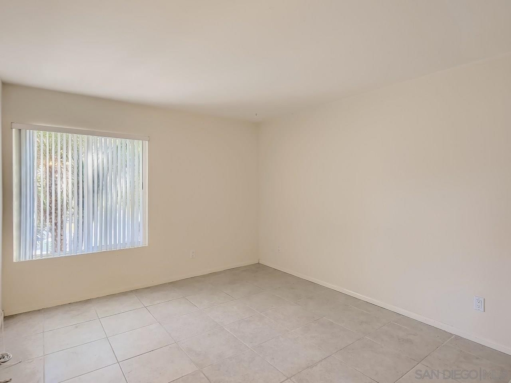 10066 Maya Linda Rd - Photo 6