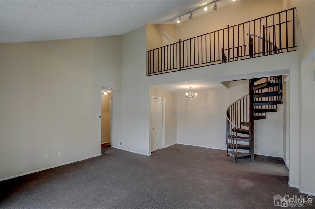 1504 Pebble Place - Photo 2