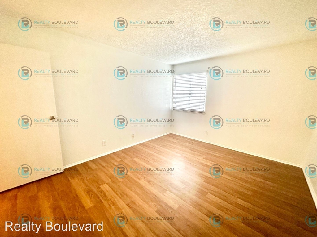 2955 Lakeside Dr #216 - Photo 50