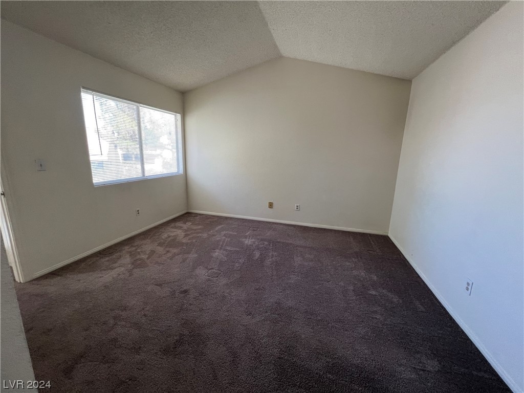 8940 Clairton Court - Photo 18