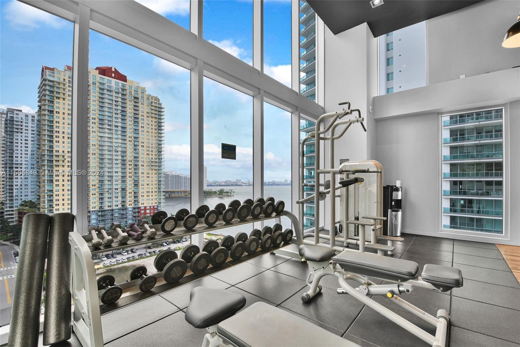 1300 Brickell Bay Dr - Photo 19