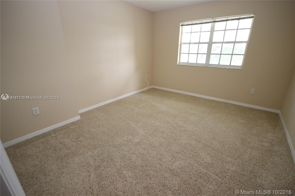 231 Sw 116th Ave - Photo 11