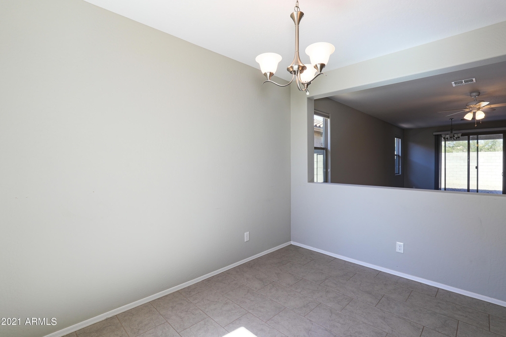 8980 W Puget Avenue - Photo 6