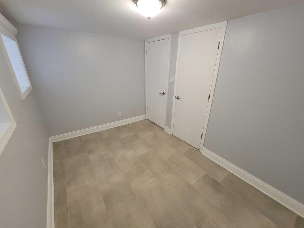 2208 W Eastwood Avenue - Photo 30