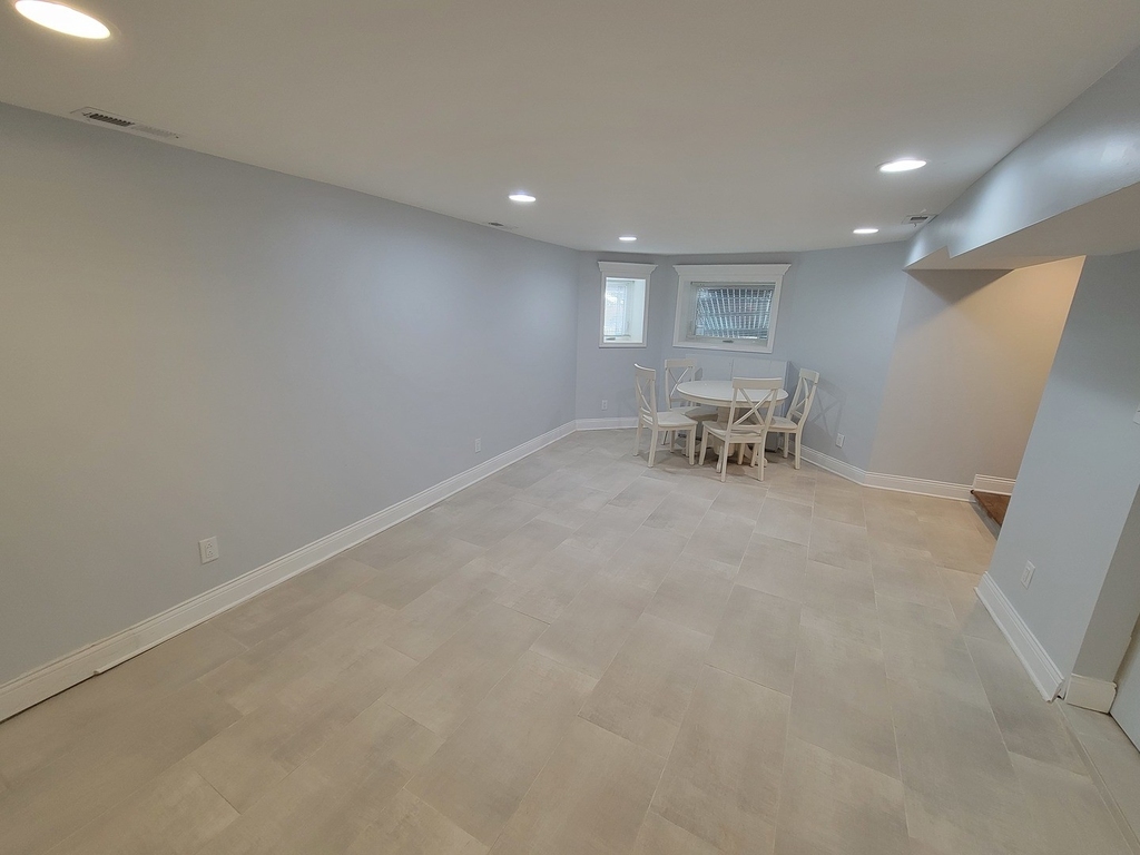 2208 W Eastwood Avenue - Photo 24