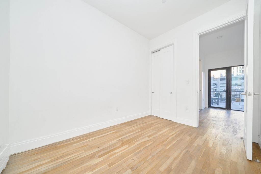 45 Beekman St - Photo 15